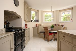 Kitchen- click for photo gallery